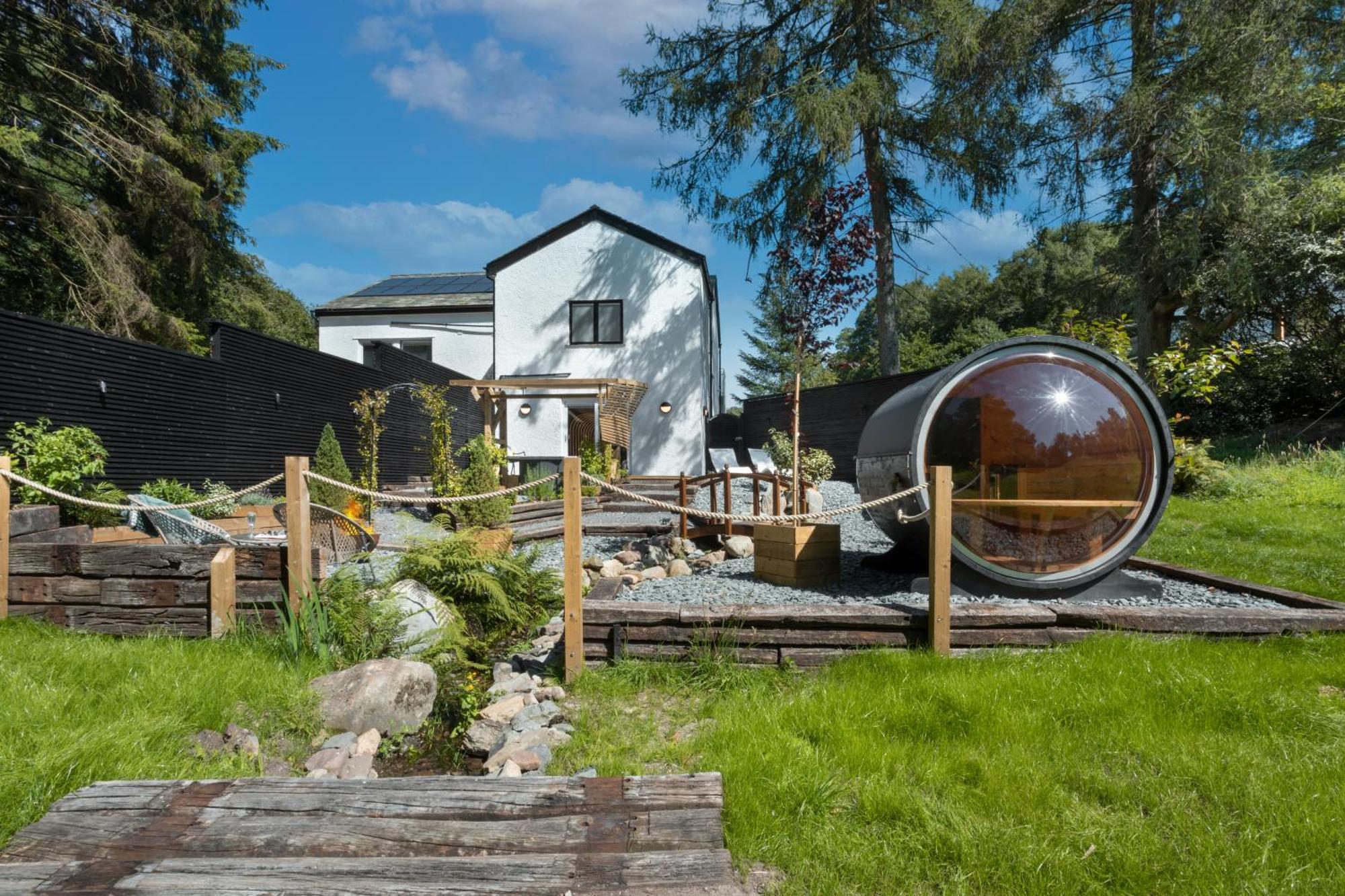 Aphrodites Group - Luxury Hot Tub Suites In Central Lake District! Bowness-on-Windermere Exteriér fotografie