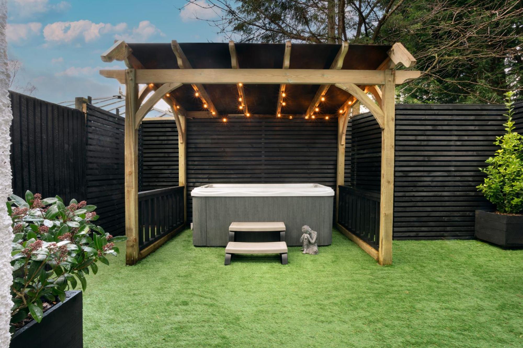 Aphrodites Group - Luxury Hot Tub Suites In Central Lake District! Bowness-on-Windermere Exteriér fotografie