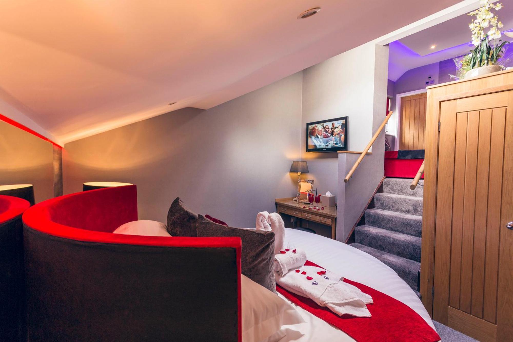 Aphrodites Group - Luxury Hot Tub Suites In Central Lake District! Bowness-on-Windermere Exteriér fotografie